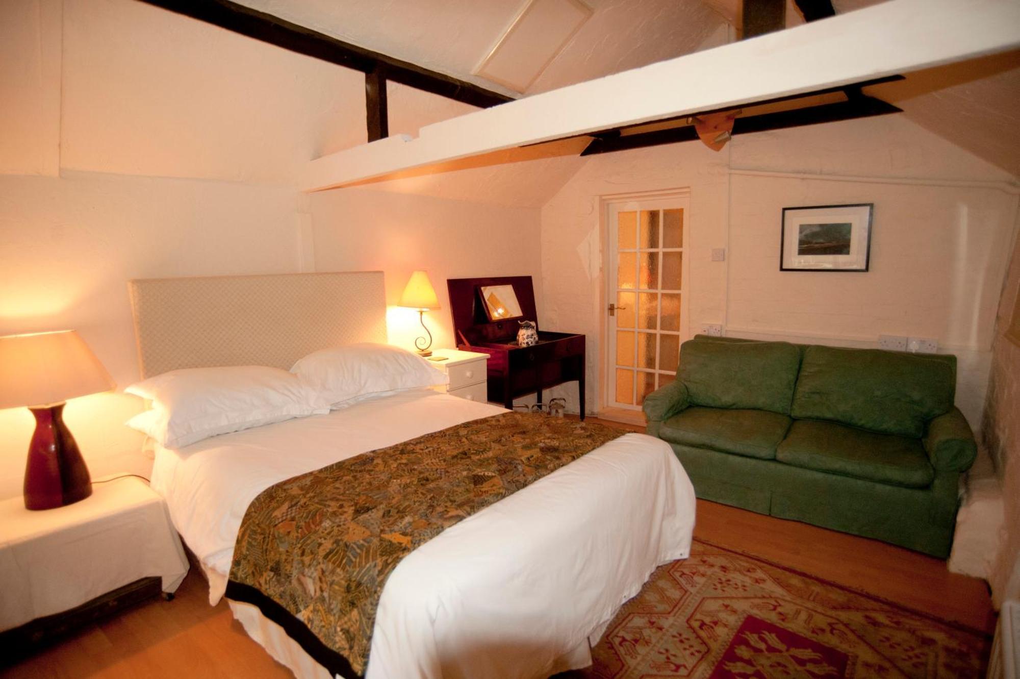 The Old Stables B&B Winslow Habitación foto