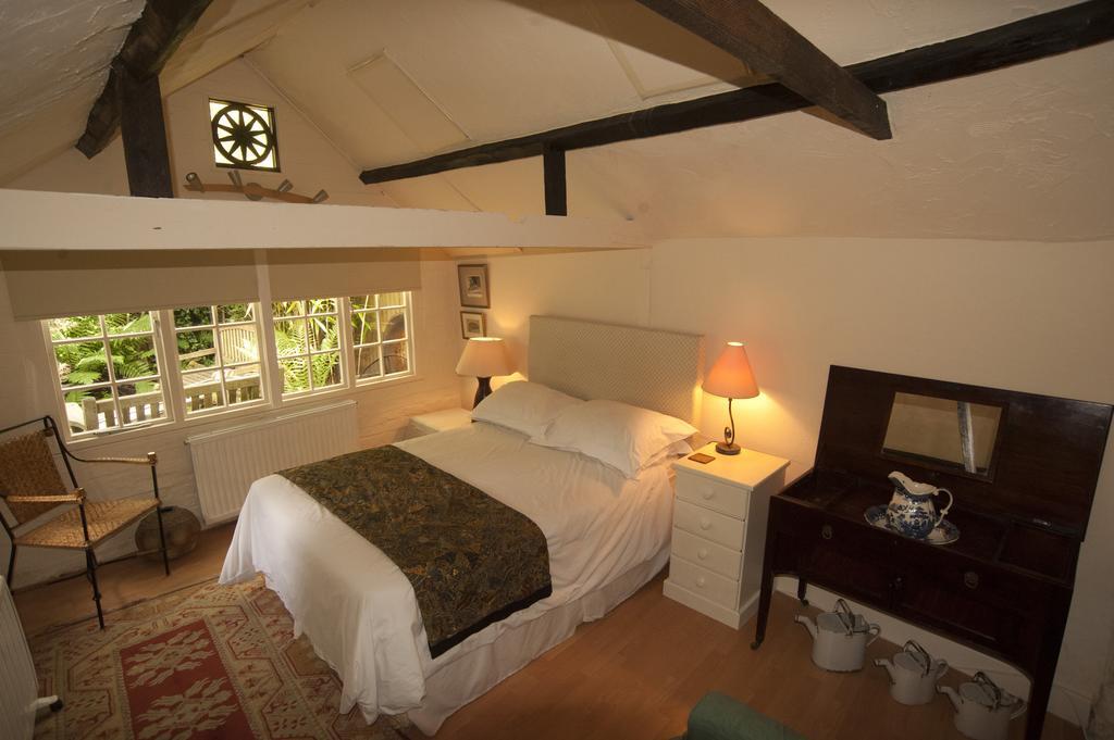 The Old Stables B&B Winslow Habitación foto